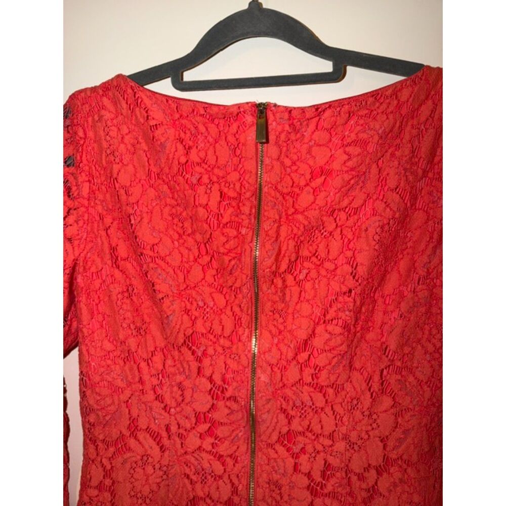 Vince Camuto Women’s Red Floral Lace Shift Dress Size 4 Exposed Back Zip - Picture 4 of 6